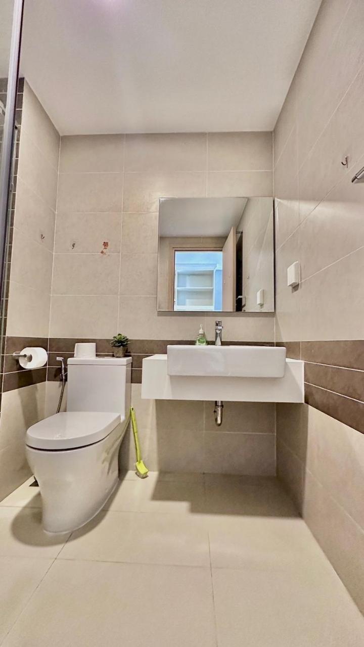 Your Home - Rivergate Residence Ho Chi Minh City Bagian luar foto
