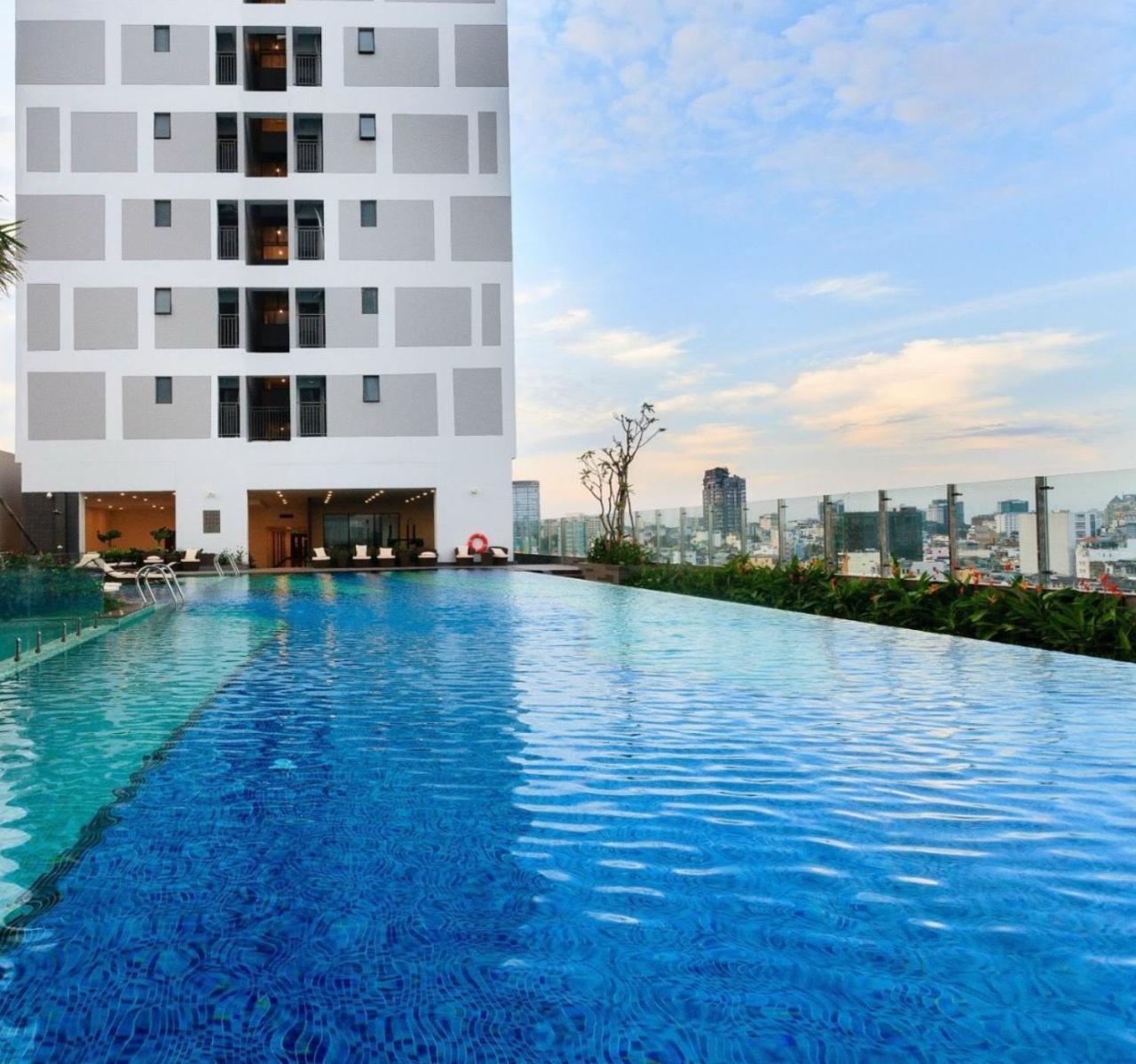 Your Home - Rivergate Residence Ho Chi Minh City Bagian luar foto