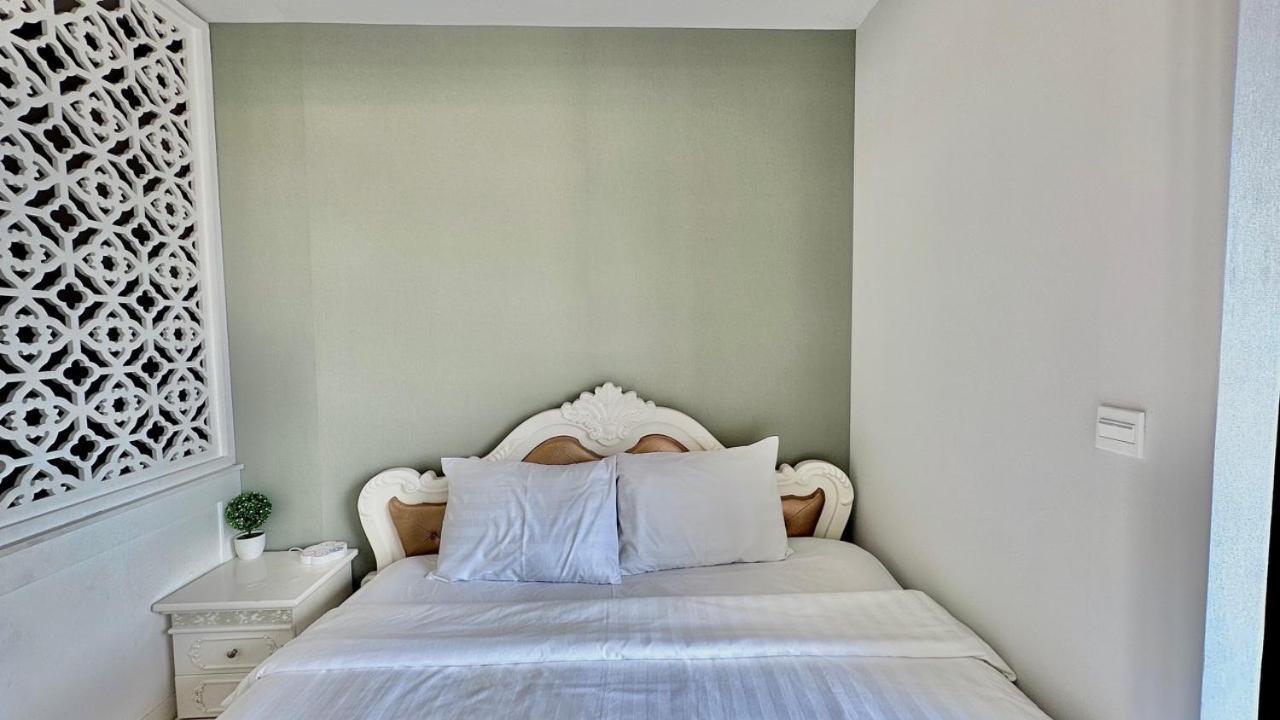 Your Home - Rivergate Residence Ho Chi Minh City Bagian luar foto