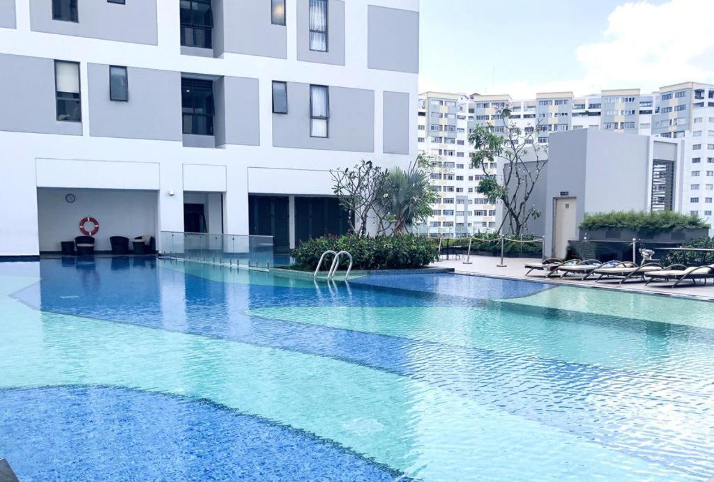Your Home - Rivergate Residence Ho Chi Minh City Bagian luar foto